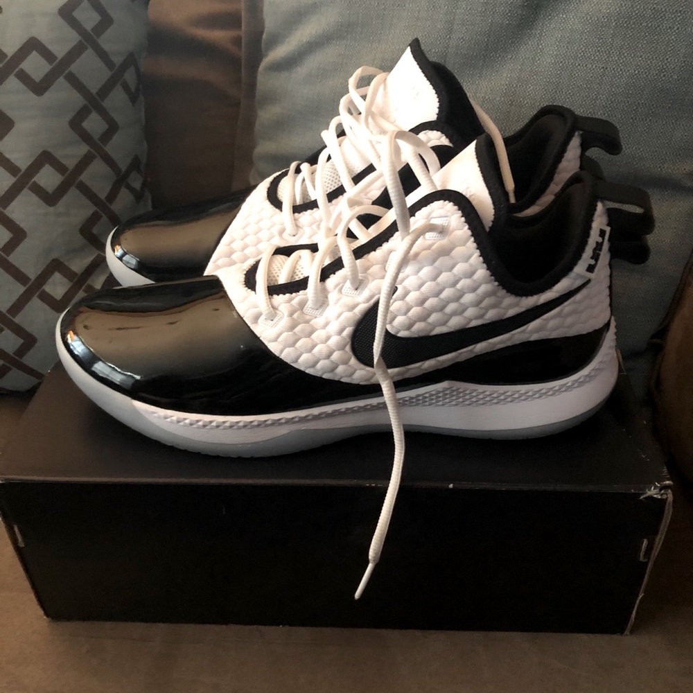 ⛹🏽‍♂️MENS LEBRON WITNESS III⛹🏽‍♂️